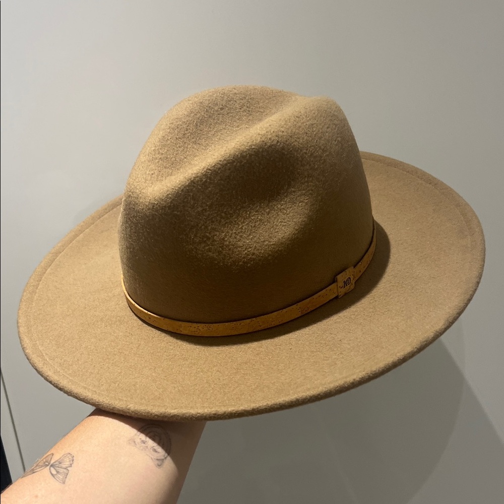 Ten Thousand Tan Felt Hat